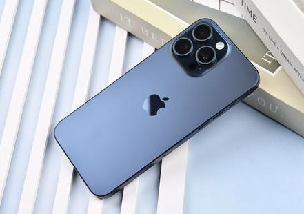 碾子山苹果维修点分享iPhone 15 Pro Max屏幕更换全新实操风险 
